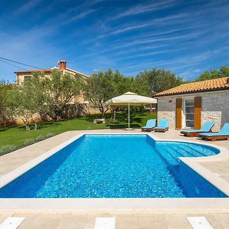 Loverka Holiday home