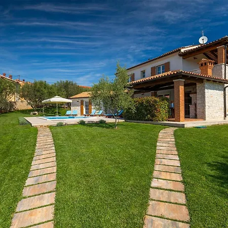 Loverka Holiday home