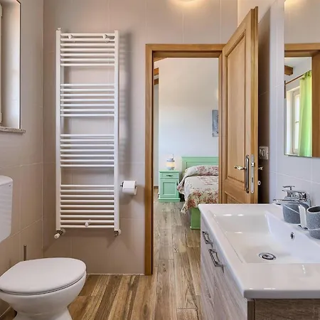 Loverka بيت للعطل *